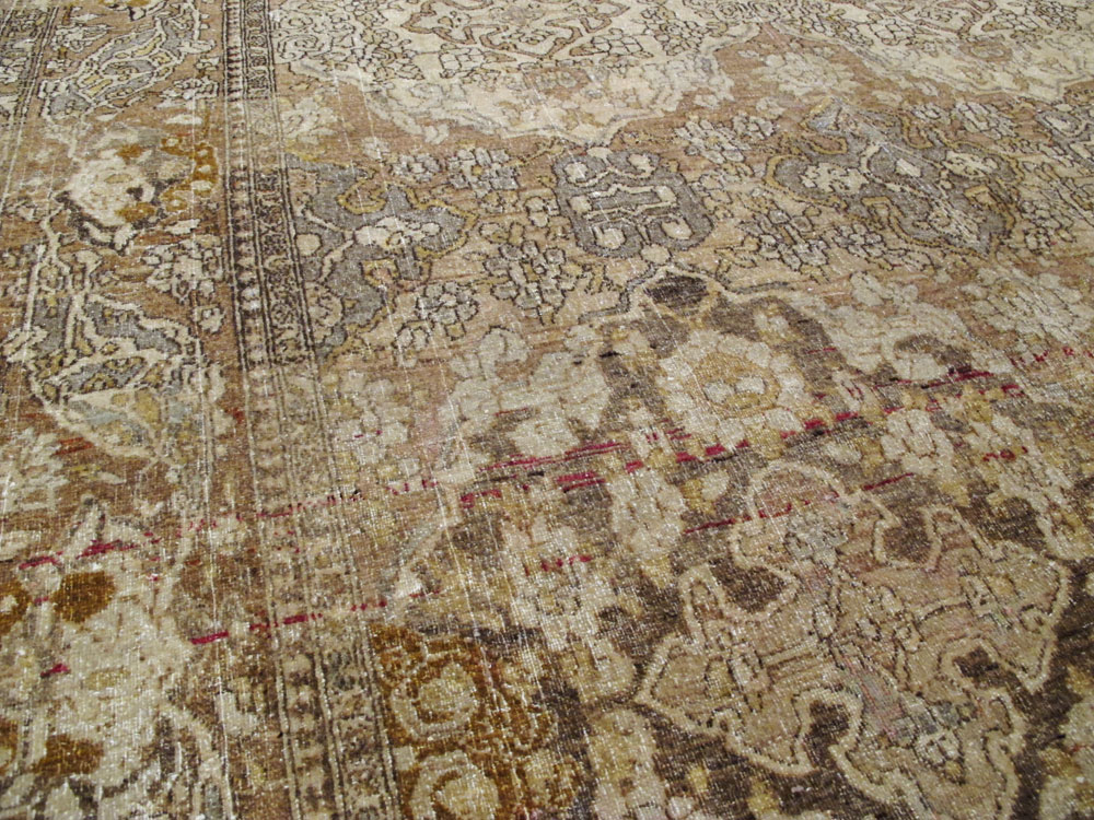 Antique Isfahan Rug, No.23030 - Galerie Shabab