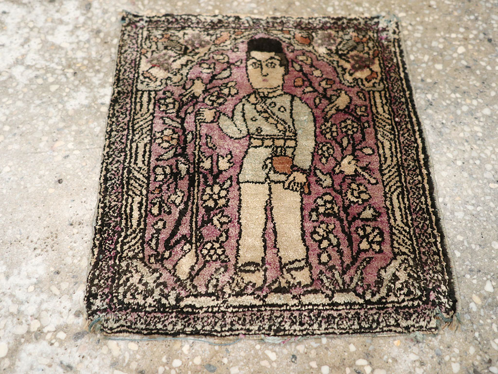 Antique Persian Kashan Pictorial Rug, No.23035 - Galerie Shabab