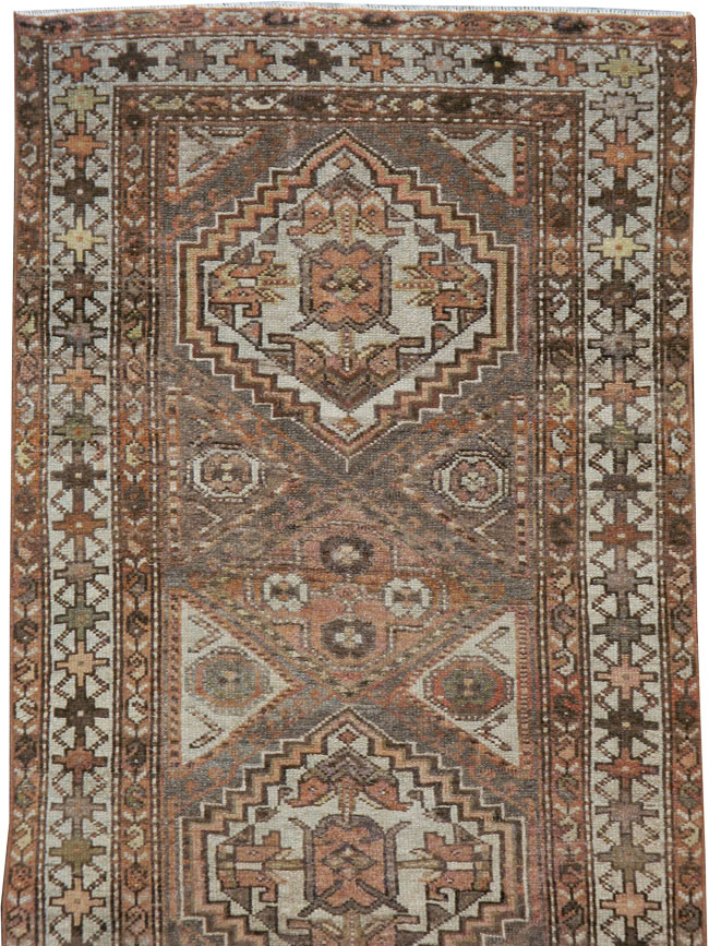Vintage Persian Malayer Runner, No.23037 - Galerie Shabab