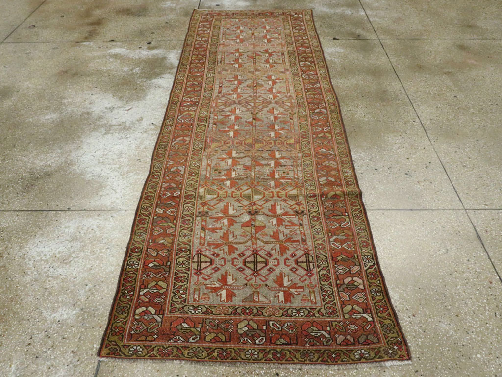 Antique Persian Kurdish Runner, No.23043 - Galerie Shabab