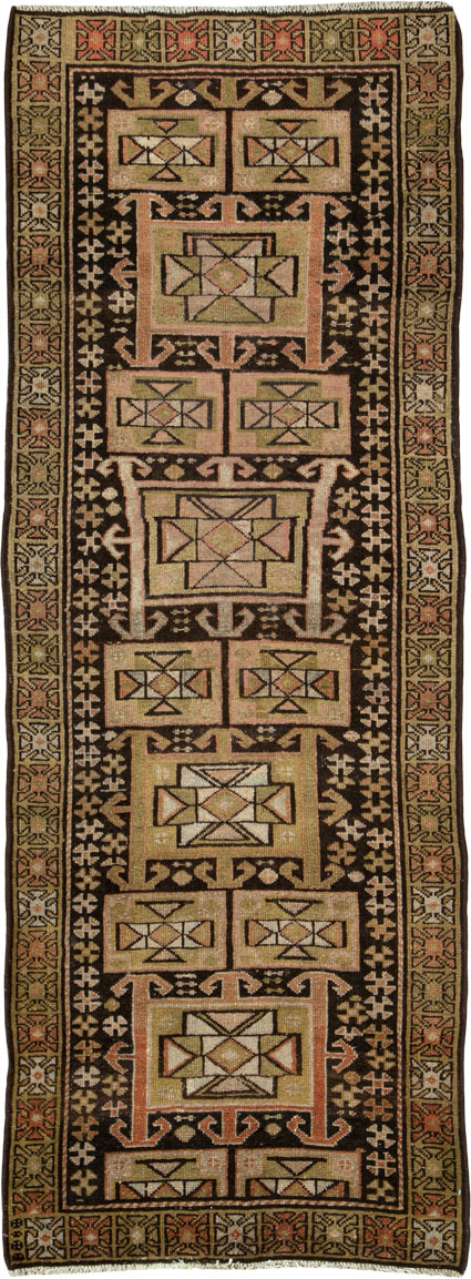 Antique Northwest Rug, No.23045 - Galerie Shabab