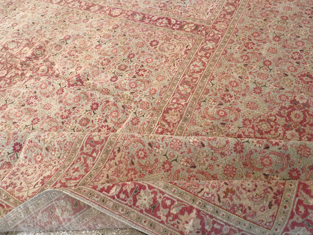 Antique Persian Tabriz Carpet, No.23047 - Galerie Shabab