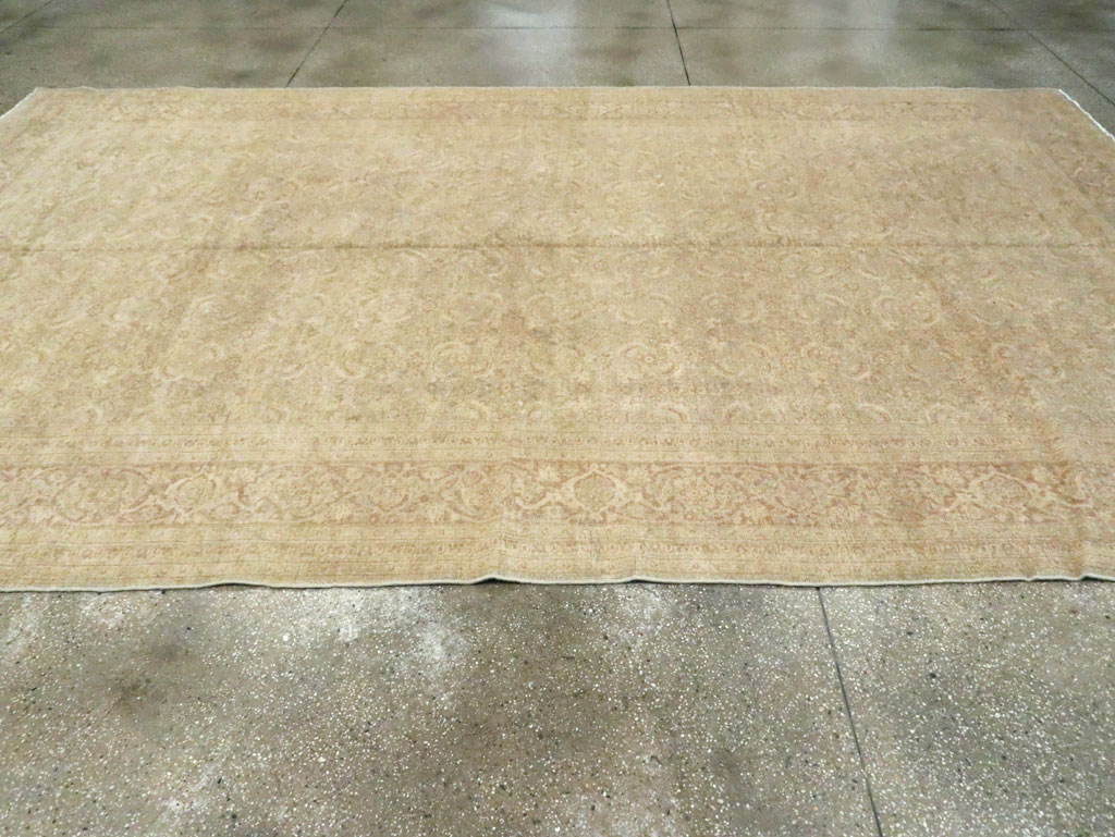 Vintage Persian Tabirz Carpet, No.23049 - Galerie Shabab