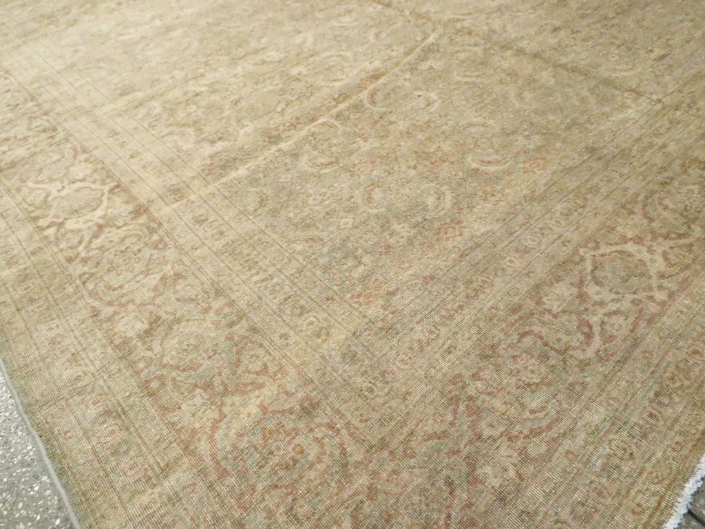 Vintage Persian Tabirz Carpet, No.23049 - Galerie Shabab