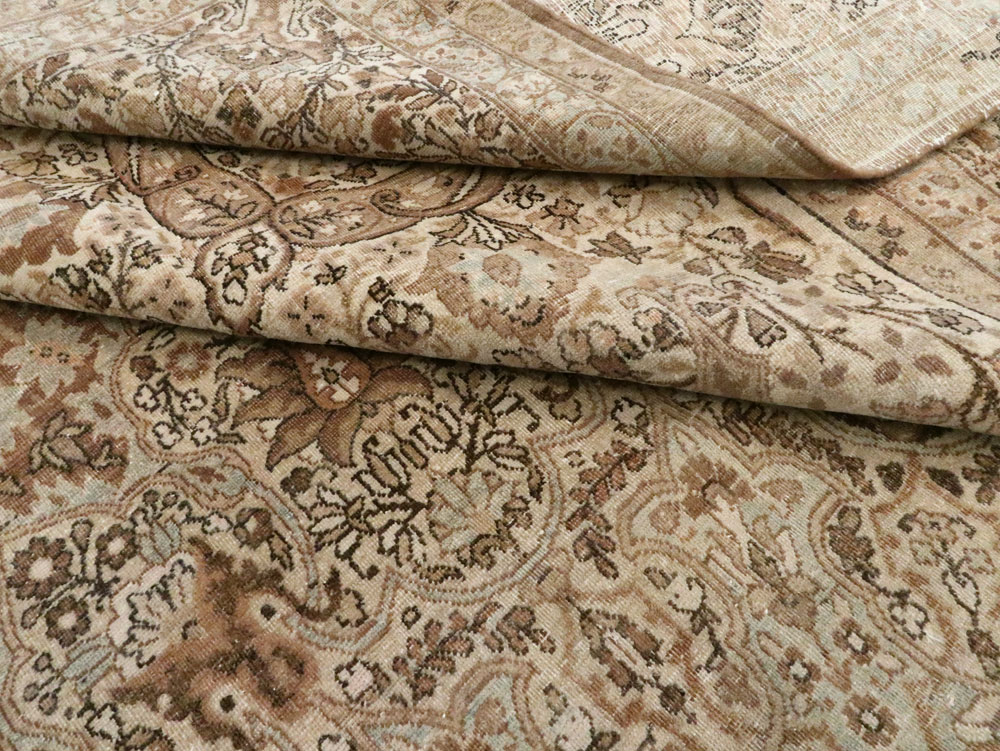 Antique Persian Lavar Kerman Carpet, No.23050 - Galerie Shabab