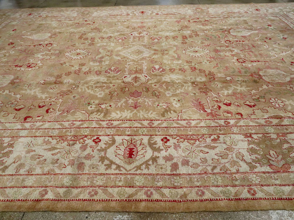 Antique Indian Agra Carpet, No.23054 - Galerie Shabab