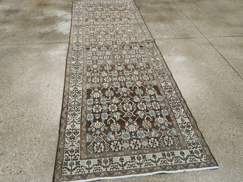 Vintage Persian Malayer Runner, No.23056 - Galerie Shabab