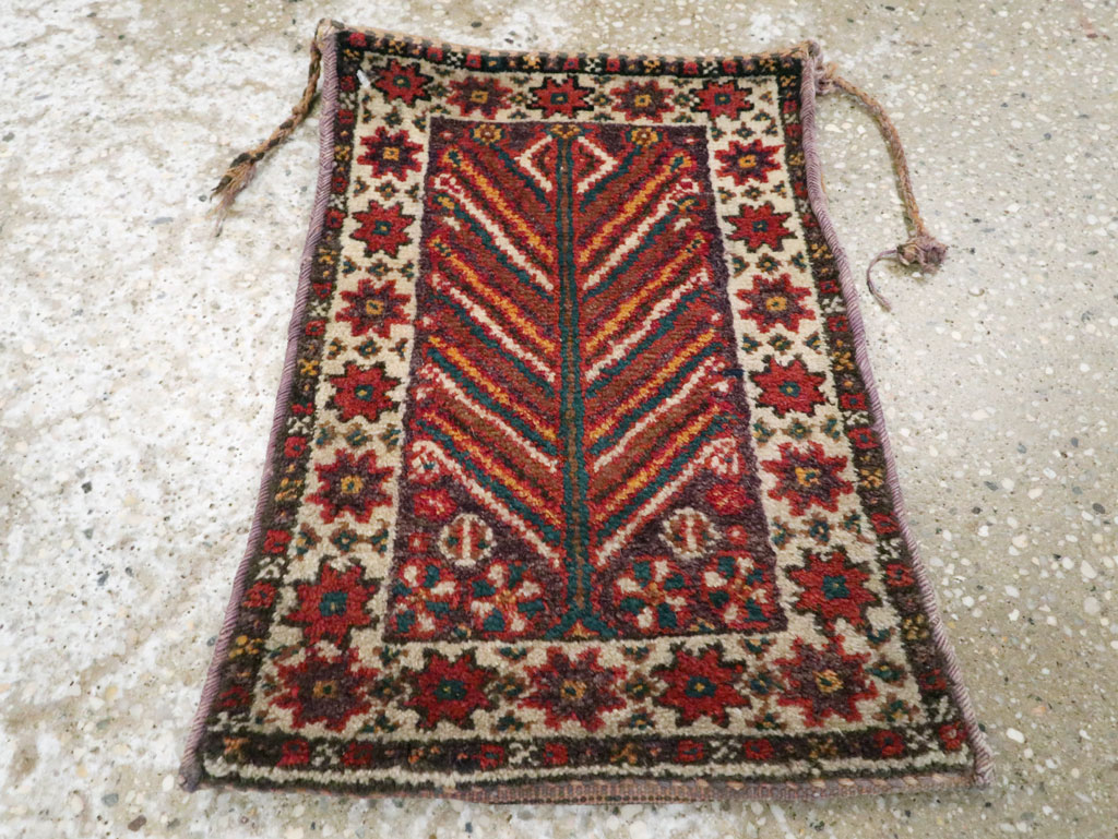 Antique Persian Bag Face, No.23066 - Galerie Shabab