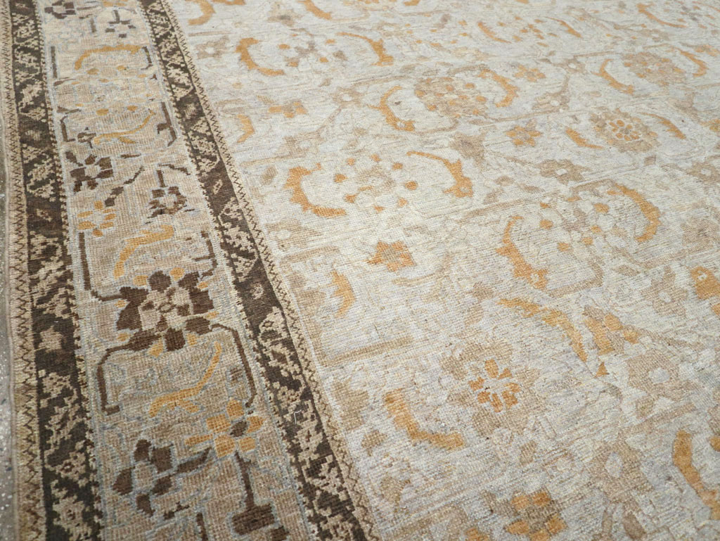 Antique Persian Malayer Room Size Carpet, No.23070 - Galerie Shabab