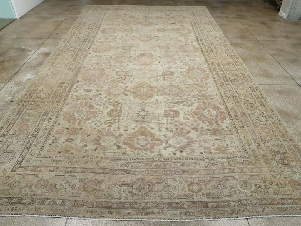 Antique Persian Mahal Oversize Carpet, No.23071 - Galerie Shabab