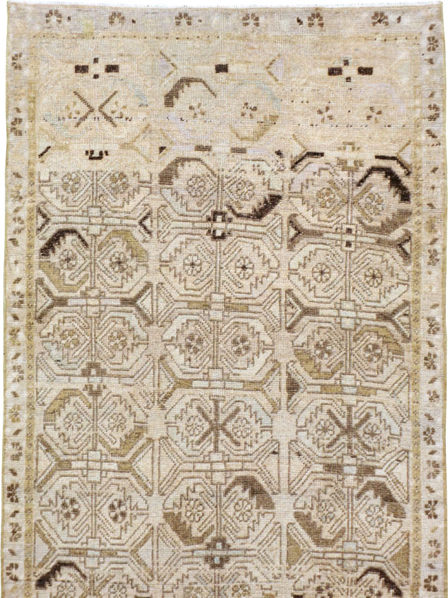 Vintage Persian Tabriz Runner, No.23073 - Galerie Shabab
