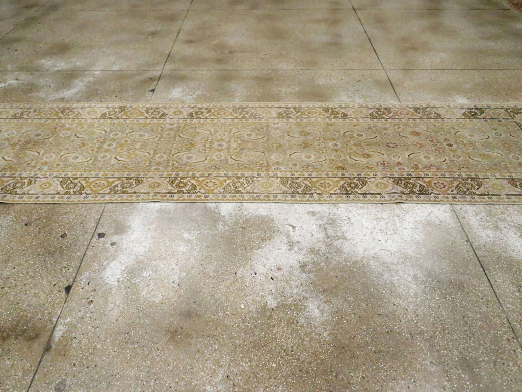 Vintage Persian Malayer Runner, No.23077 - Galerie Shabab