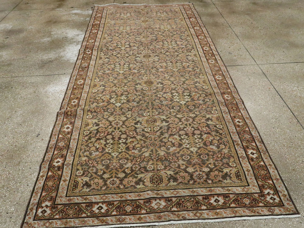 Antique Persian Malayer Carpet, No.23080 - Galerie Shabab