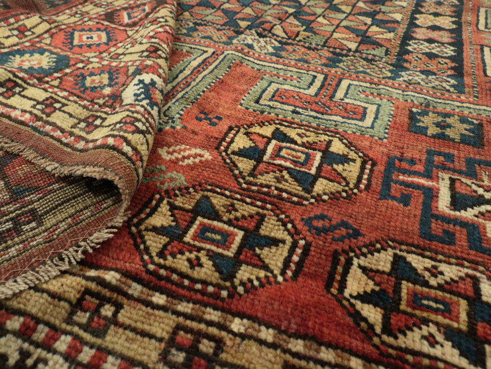 Antique Persian Kurdish Rug, No.23081 - Galerie Shabab