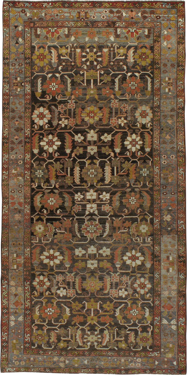 Antique Persian Bakhtiari Carpet, No.23084 - Galerie Shabab
