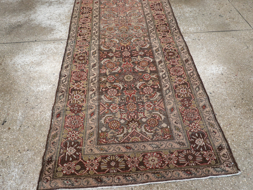 Vintage Persian Malayer Runner, No.23087 - Galerie Shabab