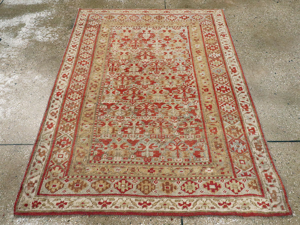 Antique Persian Kurdish Rug, No.23095 - Galerie Shabab