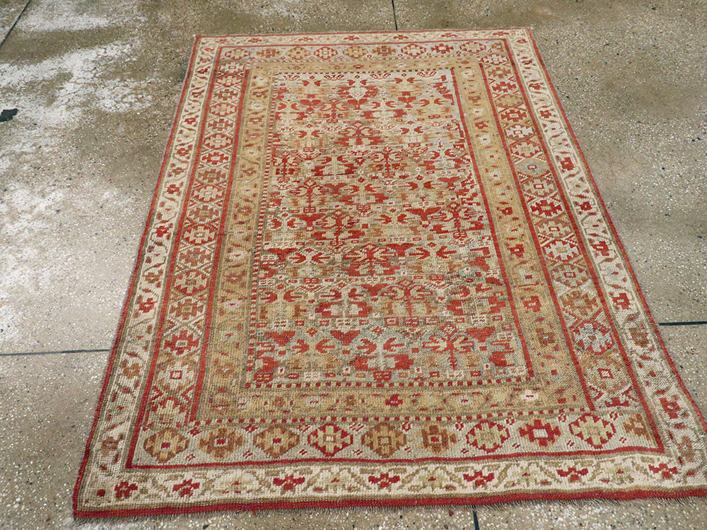 Antique Persian Kurdish Rug, No.23095 - Galerie Shabab