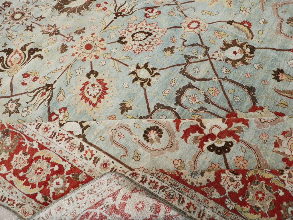 Antique Persian Tabriz Carpet, No.23099 - Galerie Shabab