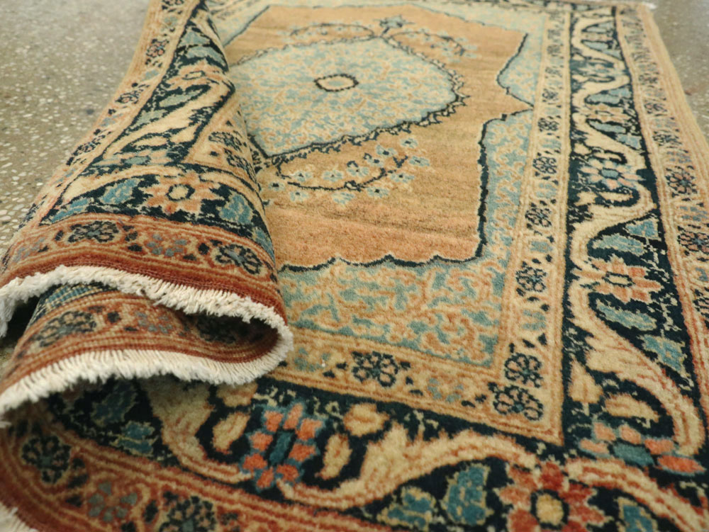 Antique Persian Tabriz Hagi Jalili Rug, No.23104 - Galerie Shabab