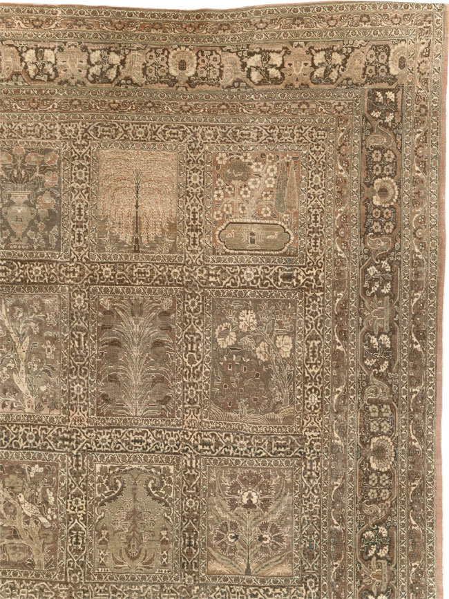 Antique Persian Tabriz Large Carpet, No.23112 - Galerie Shabab