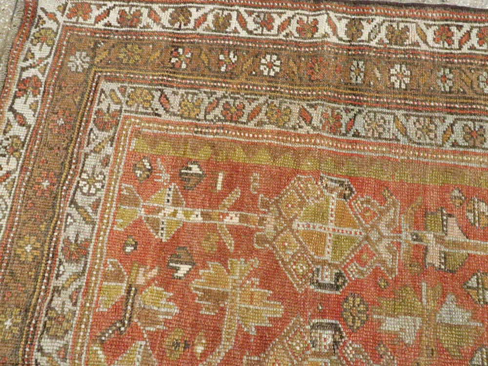Antique Persian Kurdish Rug, No.23115 - Galerie Shabab