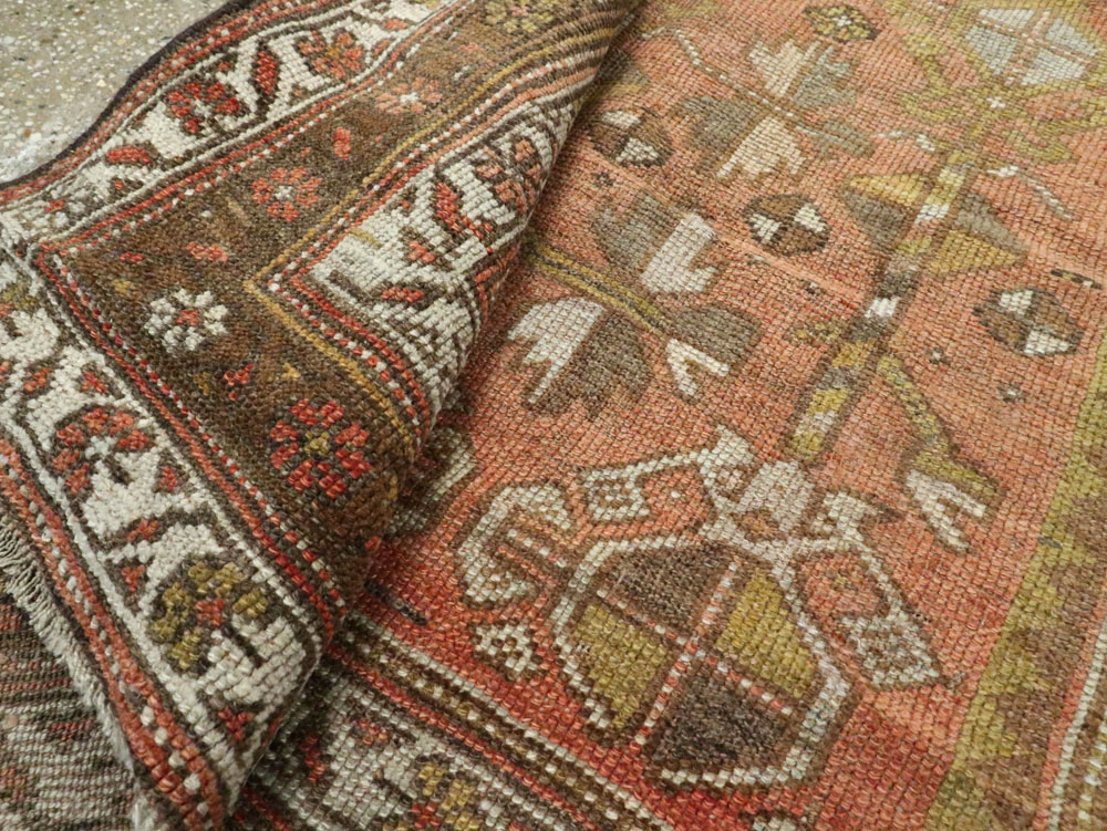 Antique Persian Kurdish Rug, No.23115 - Galerie Shabab