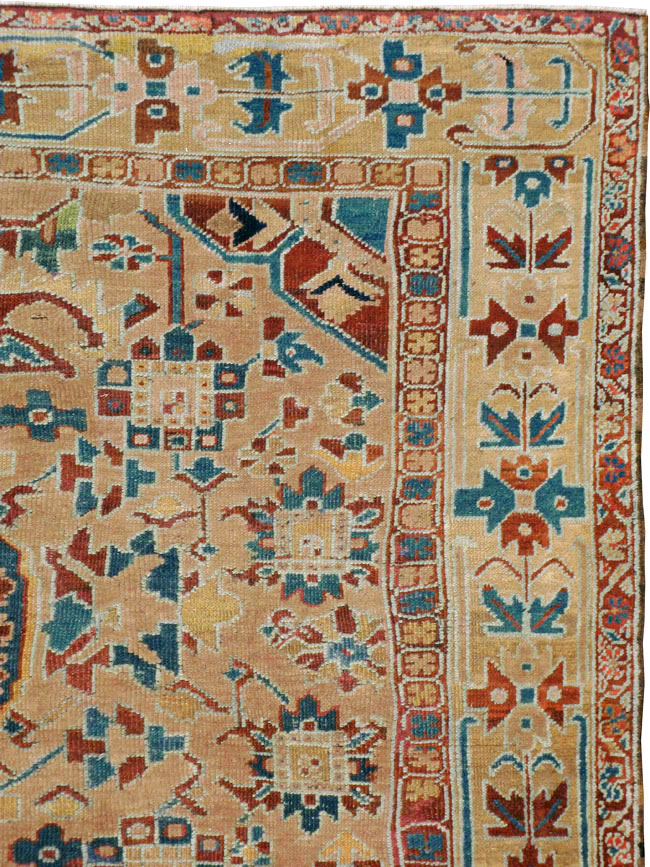 Antique Persian Heriz Square Carpet, No.23118 - Galerie Shabab