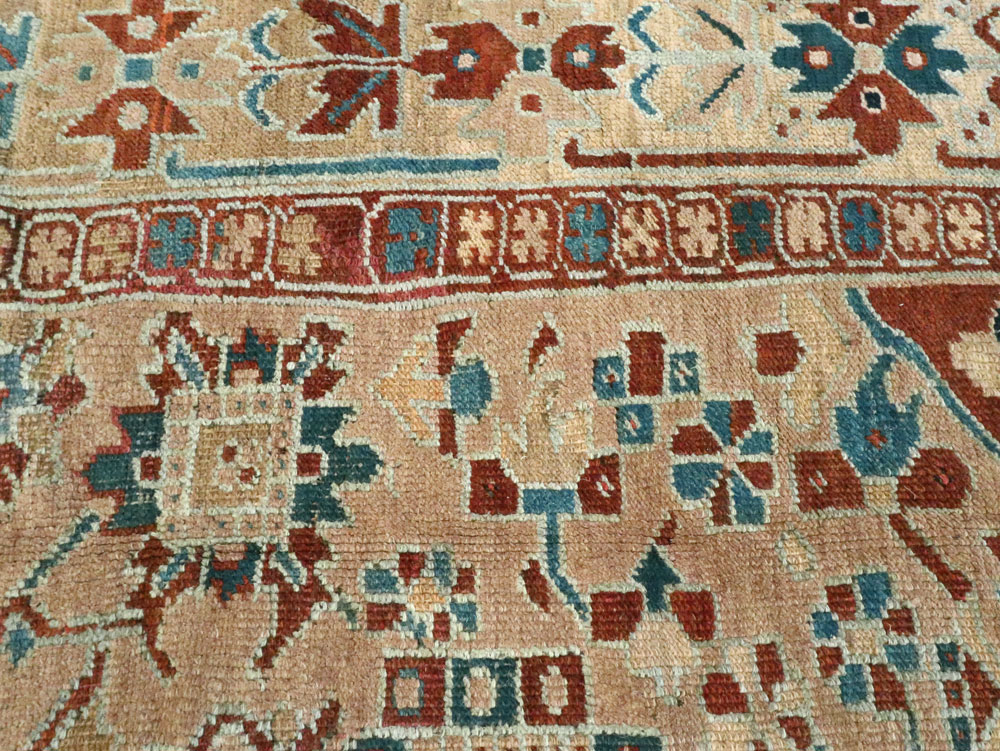 Antique Persian Heriz Square Carpet, No.23118 - Galerie Shabab