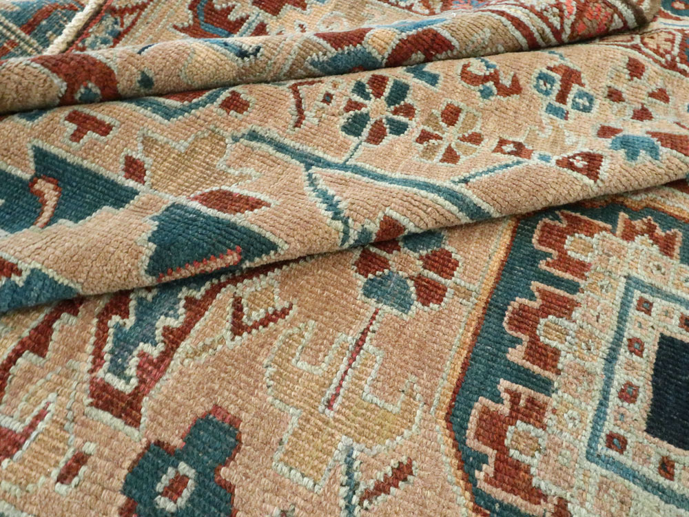 Antique Persian Heriz Square Carpet, No.23118 - Galerie Shabab