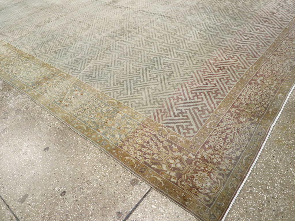 Antique Indian Lahore Carpet, No.23122 - Galerie Shabab