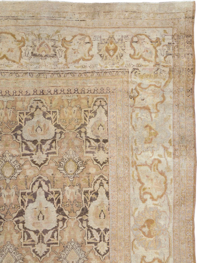 Antique Persian Khorassan Carpet, No.23130 - Galerie Shabab