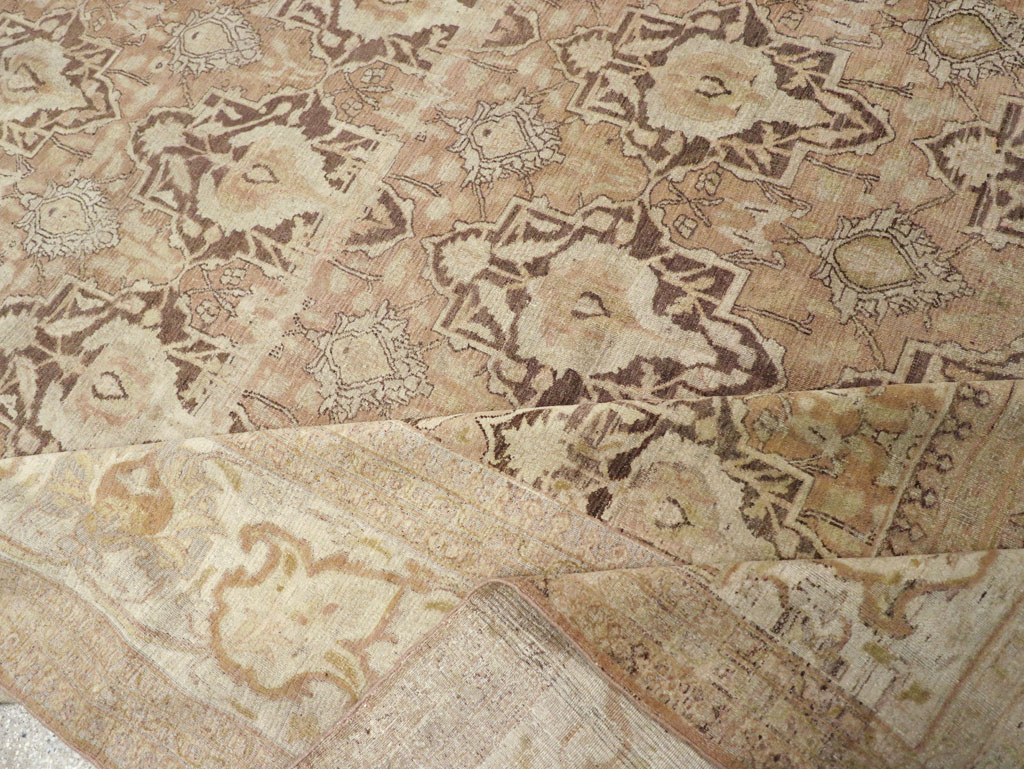 Antique Persian Khorassan Carpet, No.23130 - Galerie Shabab