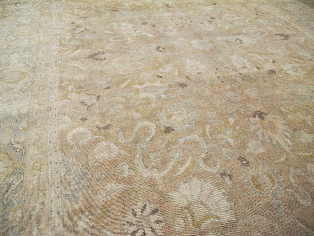 Antique Persian Tabriz Carpet, No.23137 - Galerie Shabab