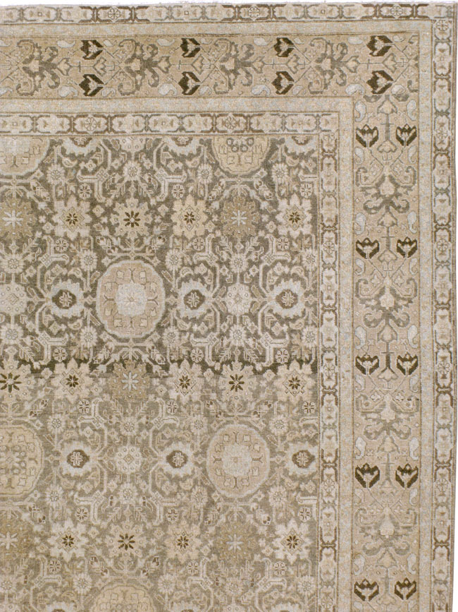 Antique Persian Tabriz Carpet, No.23149 - Galerie Shabab
