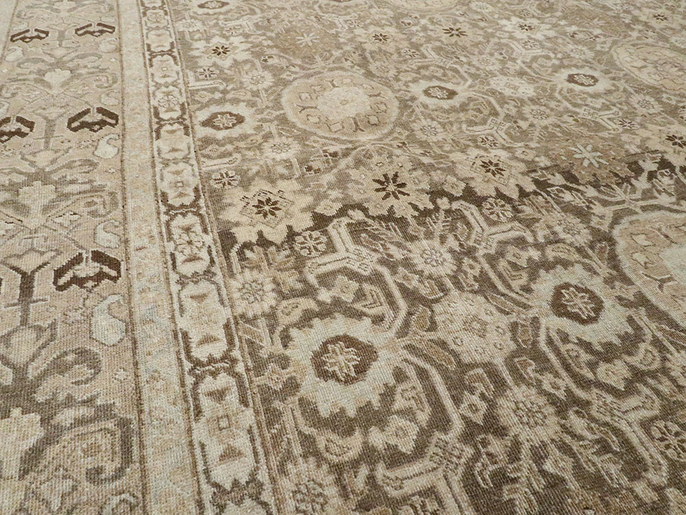 Antique Persian Tabriz Carpet, No.23149 - Galerie Shabab