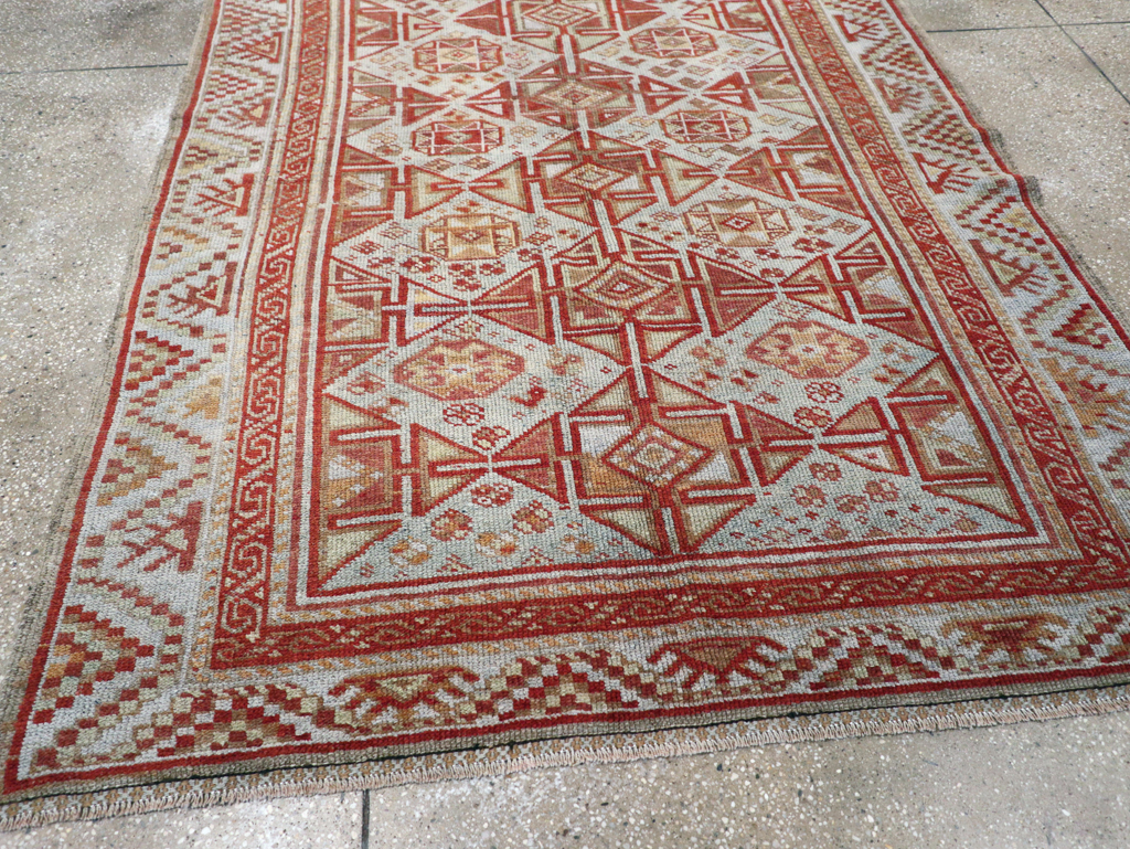 Antique Persian Kurdish Rug, No.23150 - Galerie Shabab