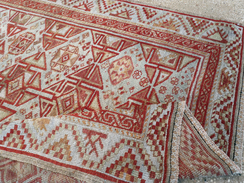 Antique Persian Kurdish Rug, No.23150 - Galerie Shabab