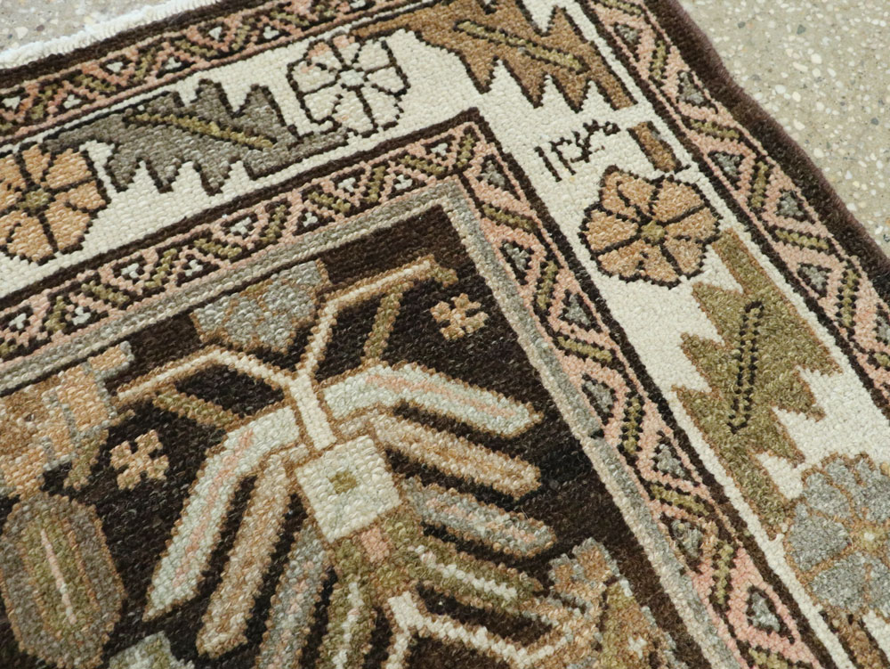 Antique Persian Kurdish Runner, No.23153 - Galerie Shabab