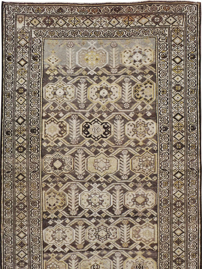 Vintage Persian Malayer Runner, No.23154 - Galerie Shabab