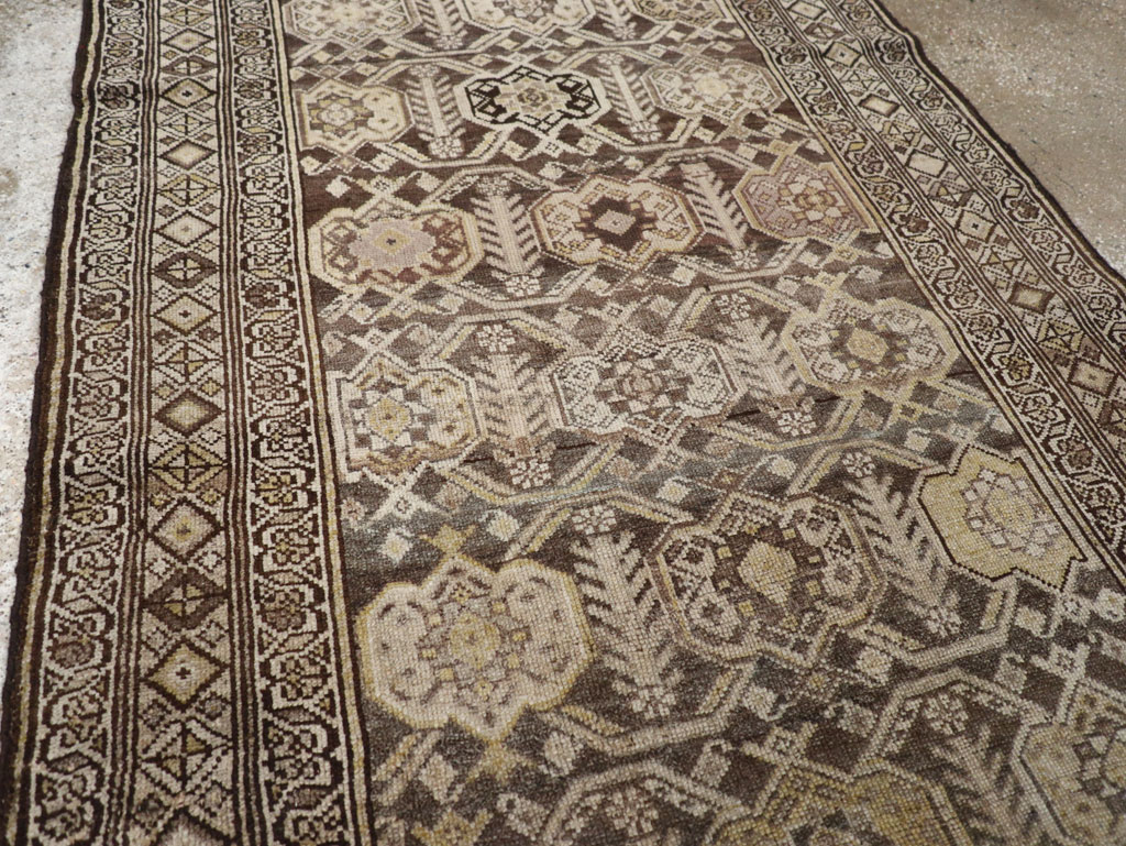 Vintage Persian Malayer Runner, No.23154 - Galerie Shabab
