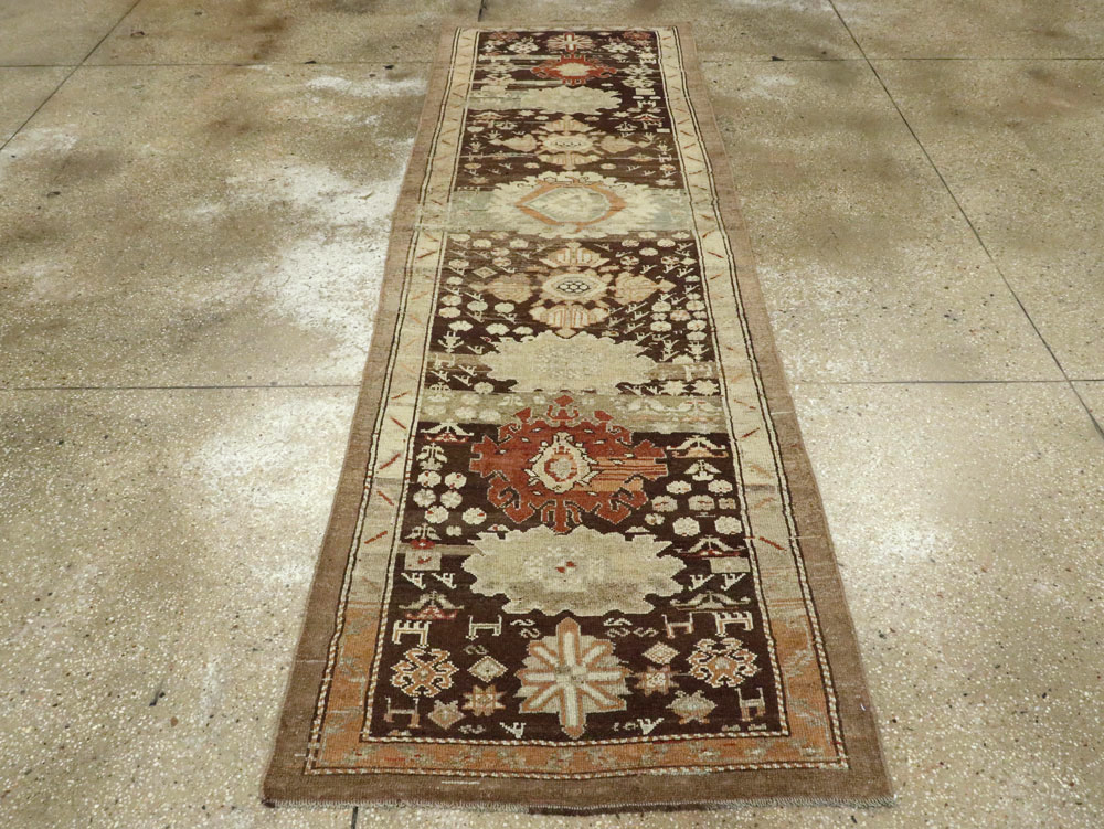 Antique Persian Kurdish Runner, No.23160 - Galerie Shabab