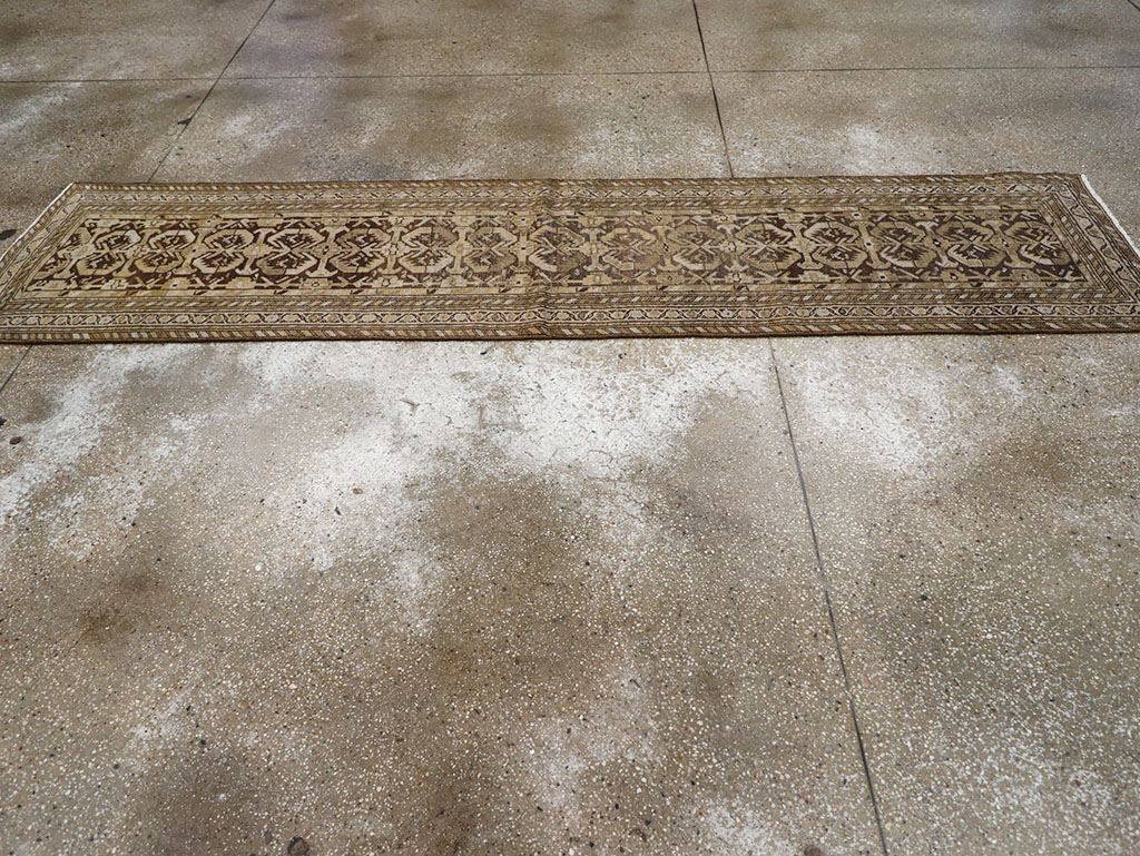 Vintage Persian Kurdish Runner, No.23166 - Galerie Shabab