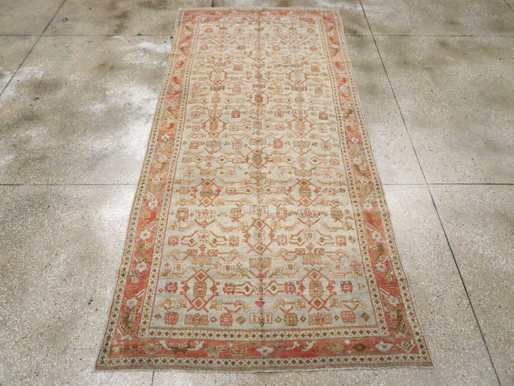 Antique Persian Bidjar Carpet, No.23170 - Galerie Shabab