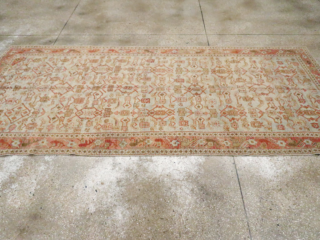Antique Persian Bidjar Carpet, No.23170 - Galerie Shabab