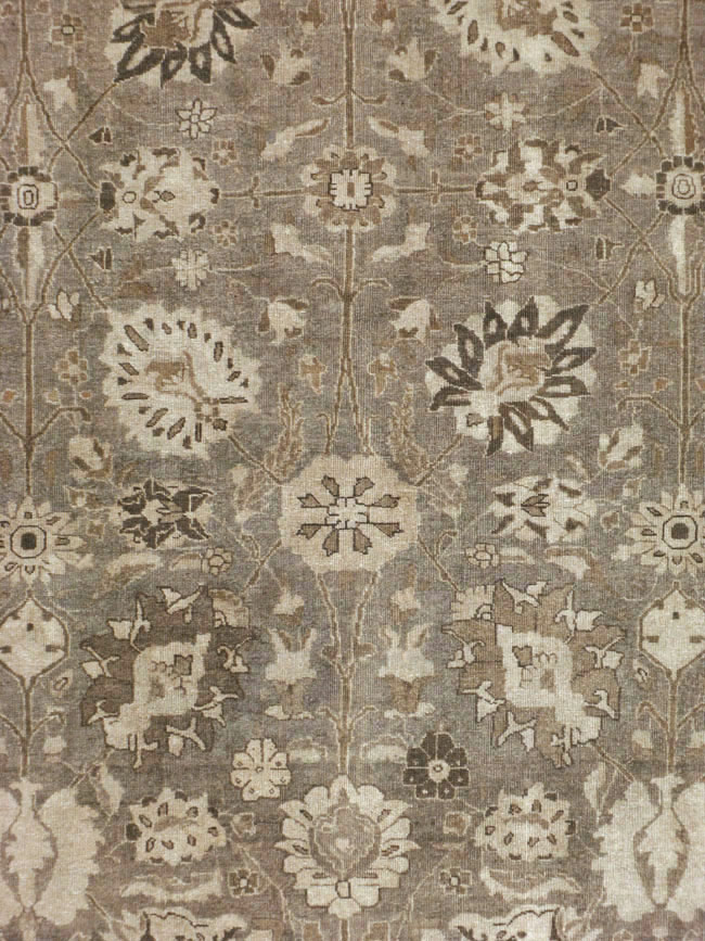 Antique Persian Tabriz Carpet, No.23174 - Galerie Shabab