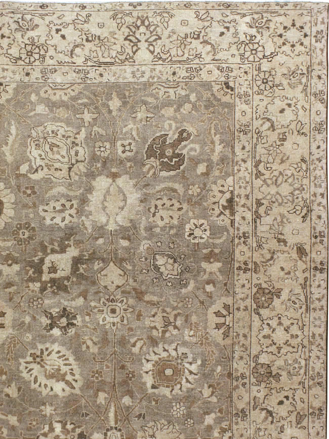 Antique Persian Tabriz Carpet, No.23174 - Galerie Shabab
