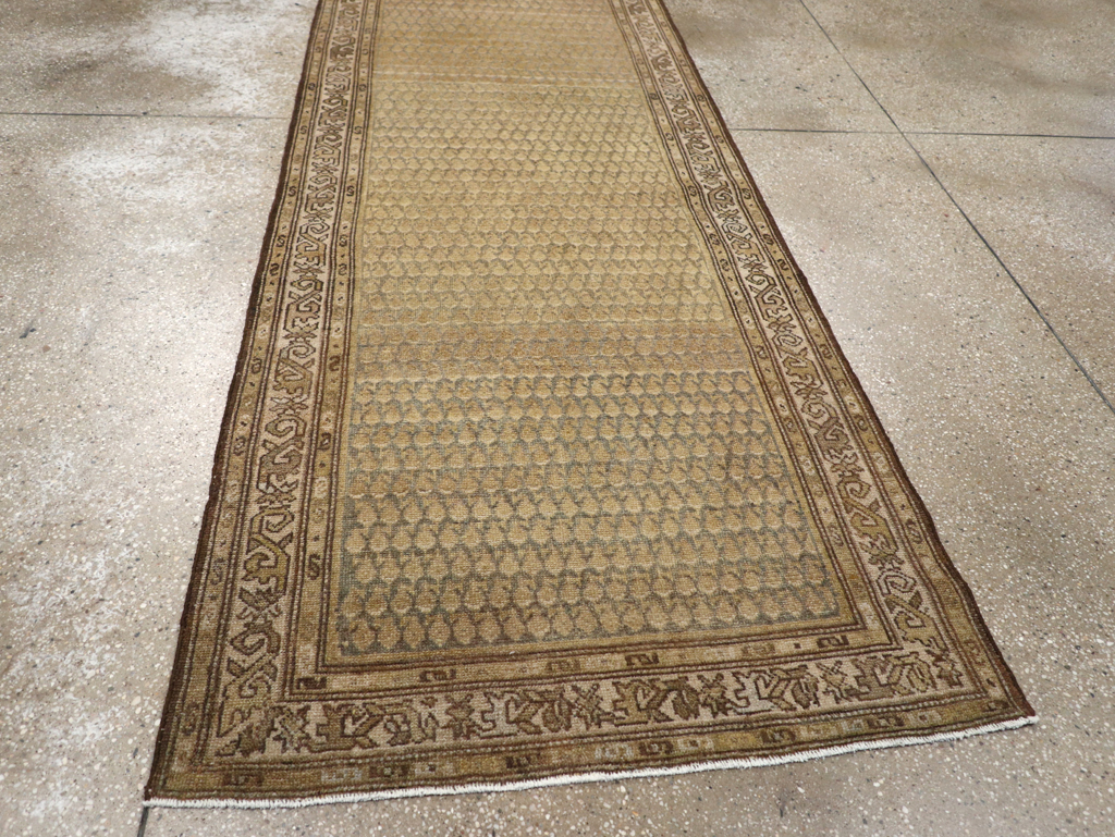 Vintage Persian Malayer Runner, No.23179 - Galerie Shabab