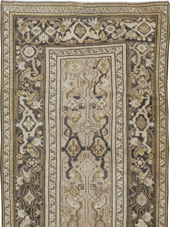 Vintage Persian Malayer Runner, No.23180 - Galerie Shabab