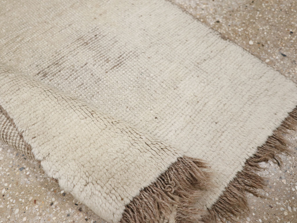 Vintage Persian Gabbeh Rug, No.23186 - Galerie Shabab